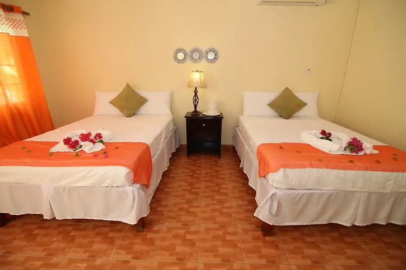 נגריל Zanzi Beach Resort