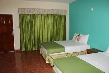 Zanzi Beach Resort 네그릴 3*,